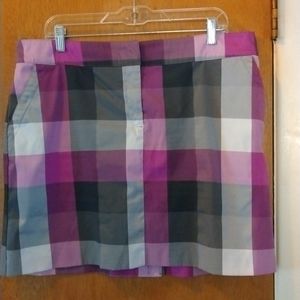 Izod Golf Skirted Short Skort Sz. 16